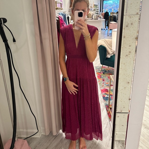 Beautiful Karina Grimaldi pink sparkled dress - Picture 2 of 3